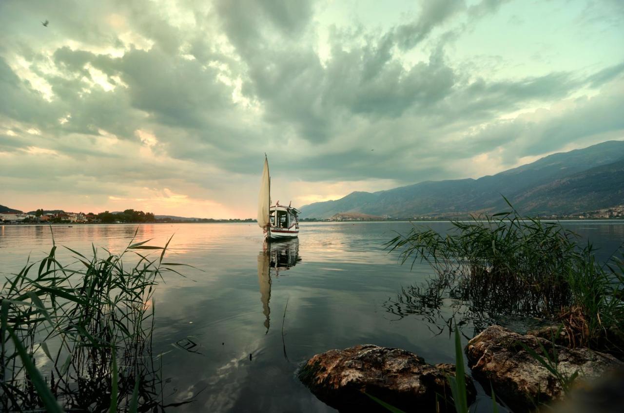 Little Island Resort Nisos Ioanninon Exteriér fotografie