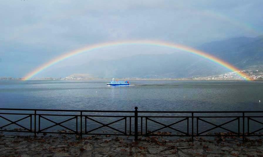 Little Island Resort Nisos Ioanninon Exteriér fotografie