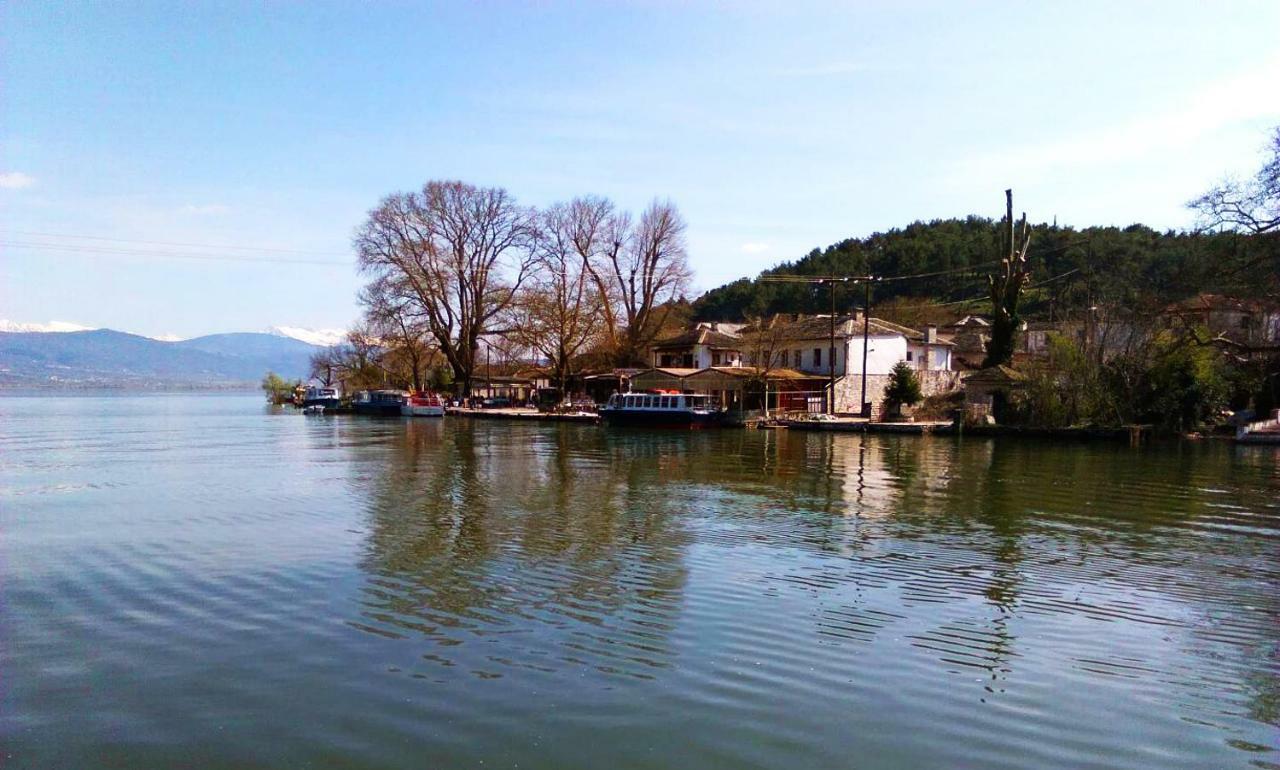 Little Island Resort Nisos Ioanninon Exteriér fotografie